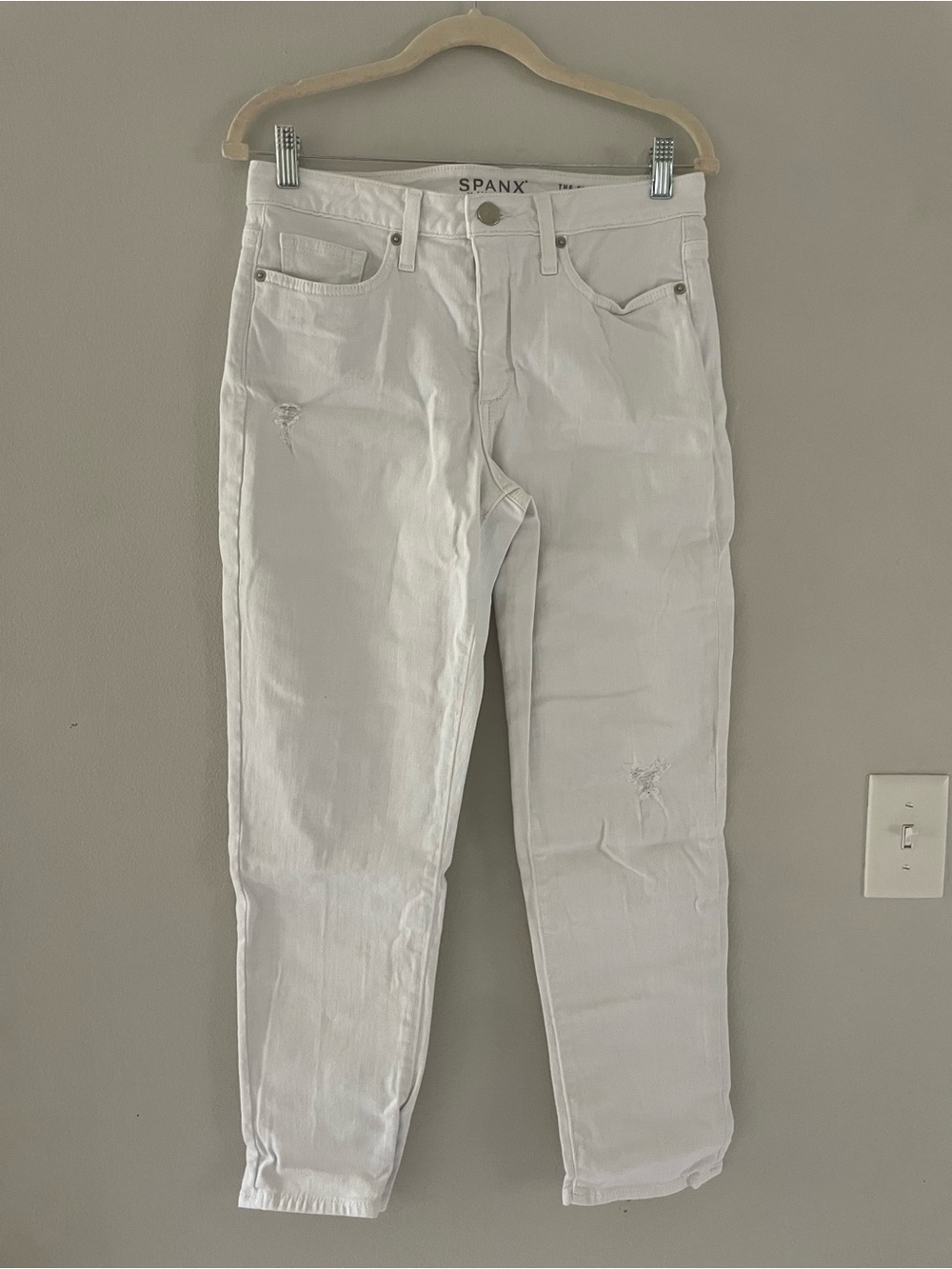 SPANX White The Slim-X Casual Cuffed Jeans